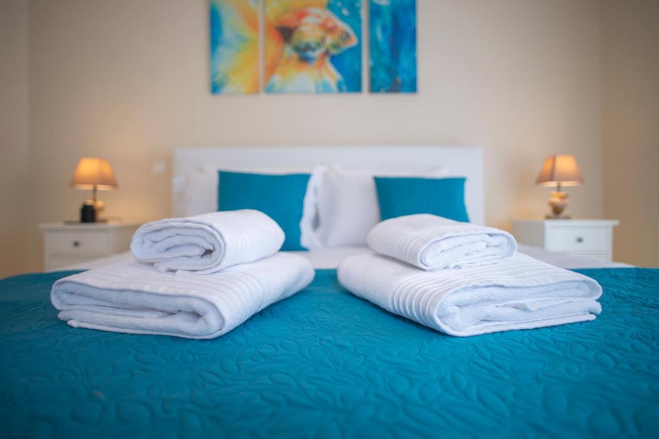 Helios: Charming Beach Home Next To Crystal Waters Nea Makri Bagian luar foto