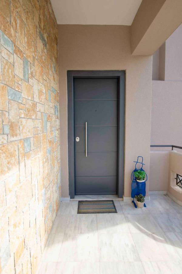 Helios: Charming Beach Home Next To Crystal Waters Nea Makri Bagian luar foto